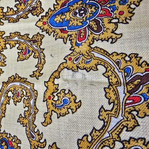 English Village Scarf Square Wool Japan Persian Inspired Baroque Floral Boho VTG - Picture 5 of 10